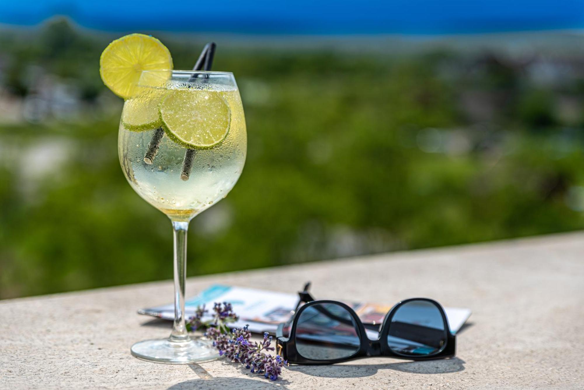 Akademia Hotel Balatonfüred Екстериор снимка