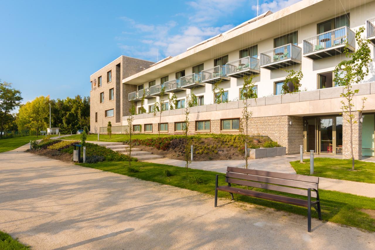 Akademia Hotel Balatonfüred Екстериор снимка